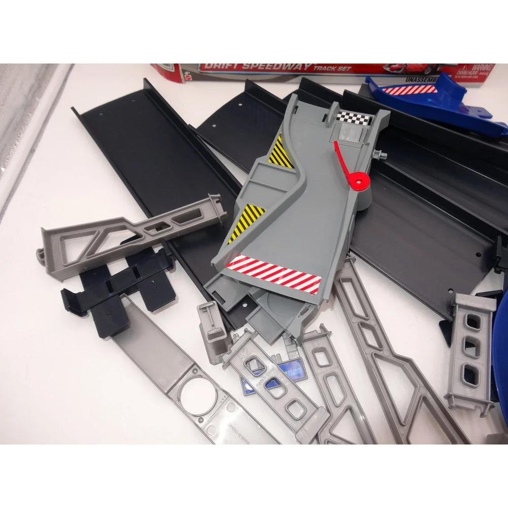 Disney Pixar Cars Micro Drifters Design & Drift Speedway Track Set Y0994 Mattel